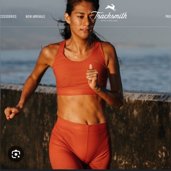 Tracksmith Reversible Cannonball Run Bra in Slate Grey, XS - Picture 5 of 12